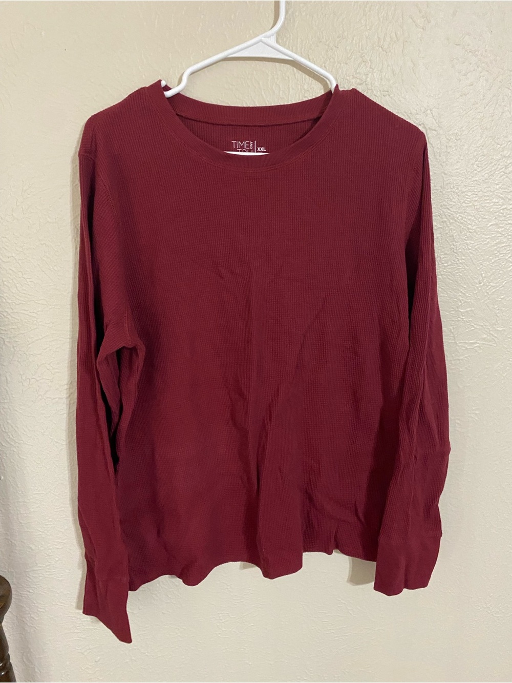 Women’s Long-Sleeve Crewneck Shirt - Burgundy